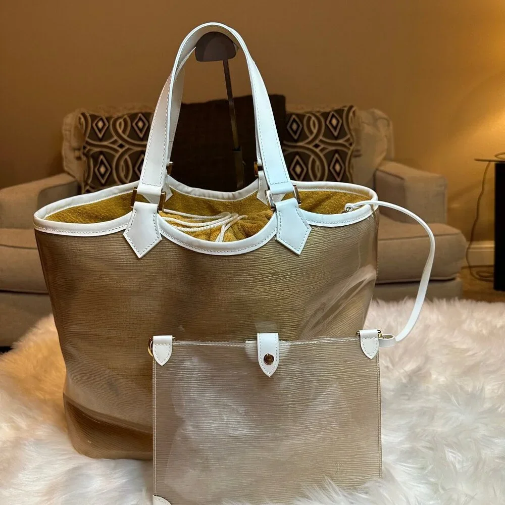❌SOLD❌Authentic Louis Vuitton Large Epi Plage Lagoon Bay GM Tote w/ Pochette - Picture 3 of 17
